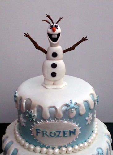 disney frozen themed birthday cake