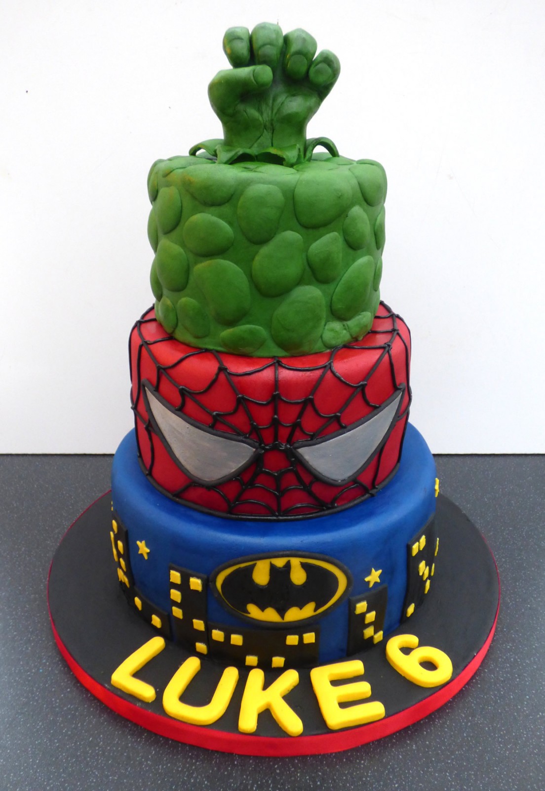 Marvel Super Heroes Birthday Cake « Susie's Cakes