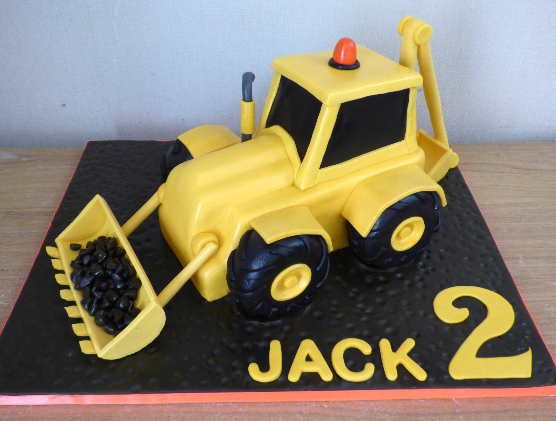 The “digger” cake | A Momma on a Mission