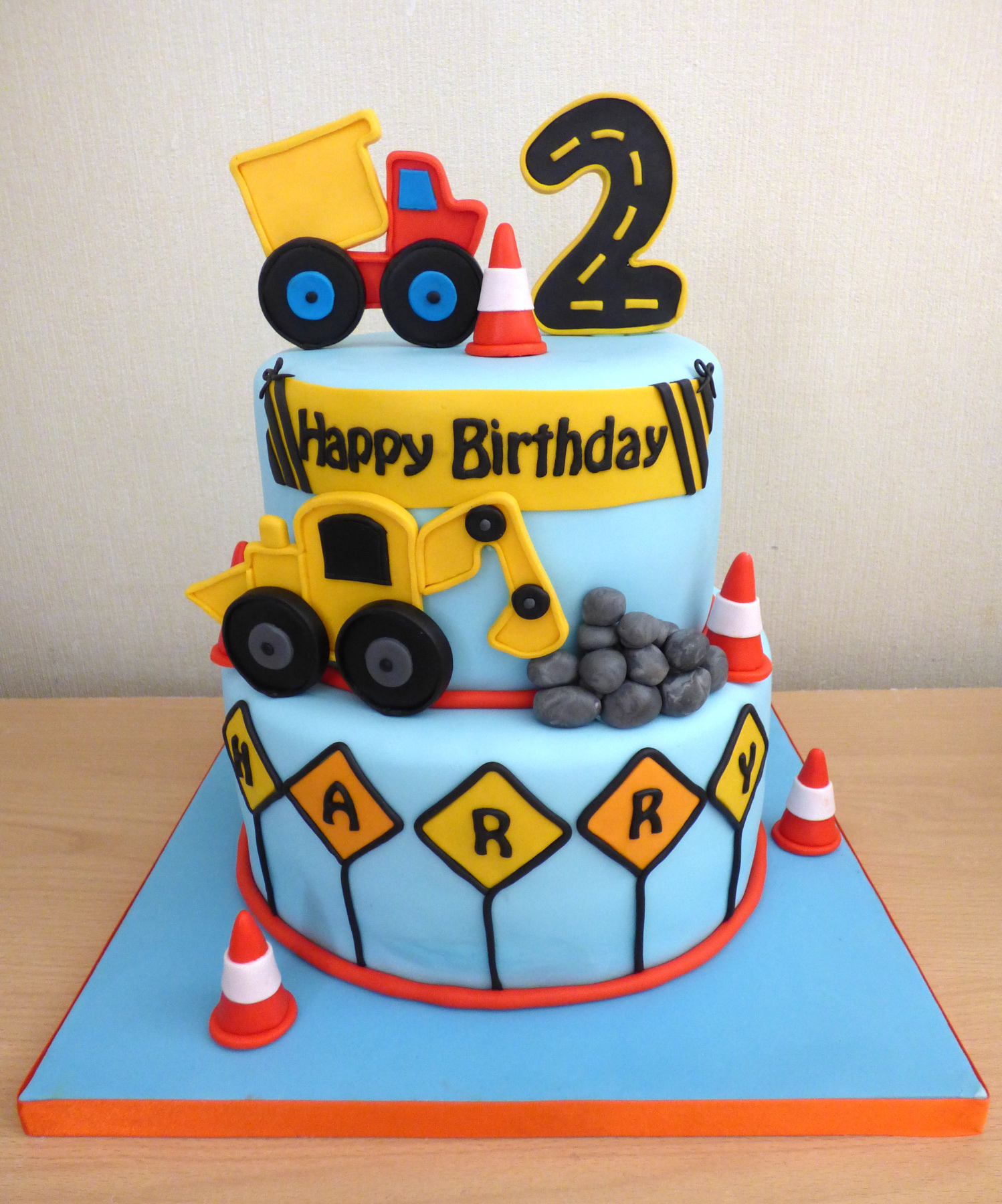 Construction Birthday Cake - and it's easy, too! - Grace Like Rain Blog