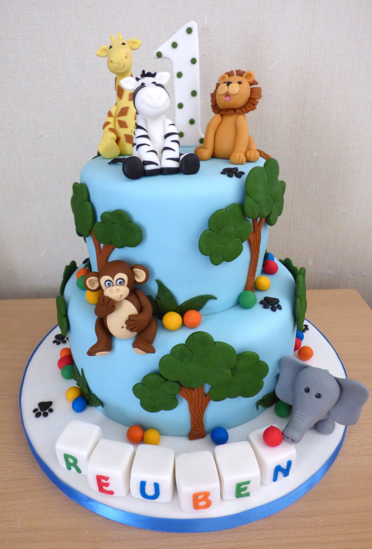All About Cakes - Animal Kingdom theme cake 🐅🦓🦍🦨🌳 • • • #allaboutcakes  #seemamalpani #animal #kingdom #birthday #happybirthday #happy #smile  #yummy #delicious #themecake #pune #vibes #mood #supportsmallbusiness  #supportlocal #homebaker #cakes ...