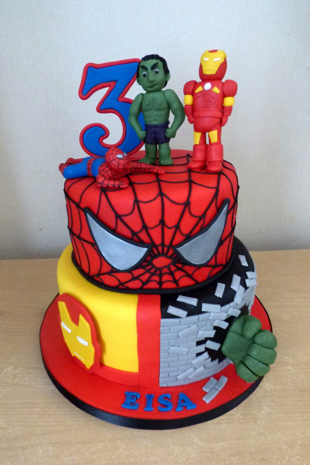 2 Tier Super Heroes Birthday Cake | Susie's Cakes