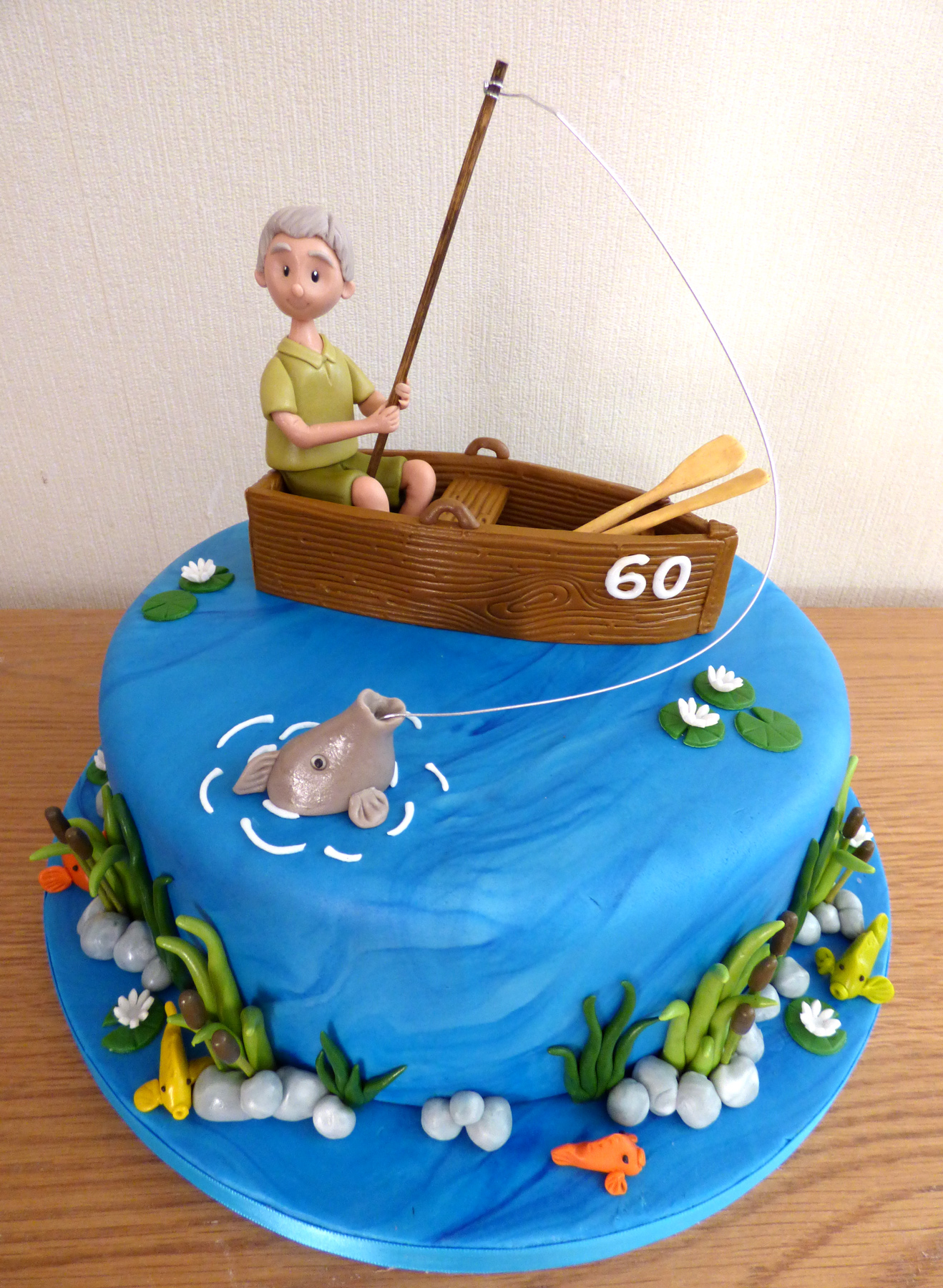 Fishing cake - Decorated Cake by Nicoleta - CakesDecor