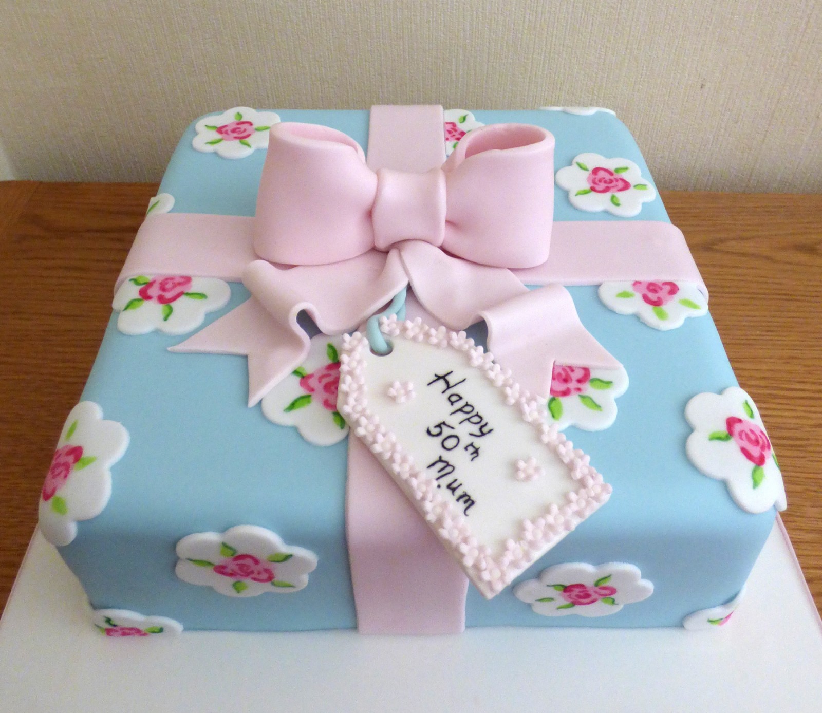 3D Polka Dot Birthday Present Cake with a large sugar bow