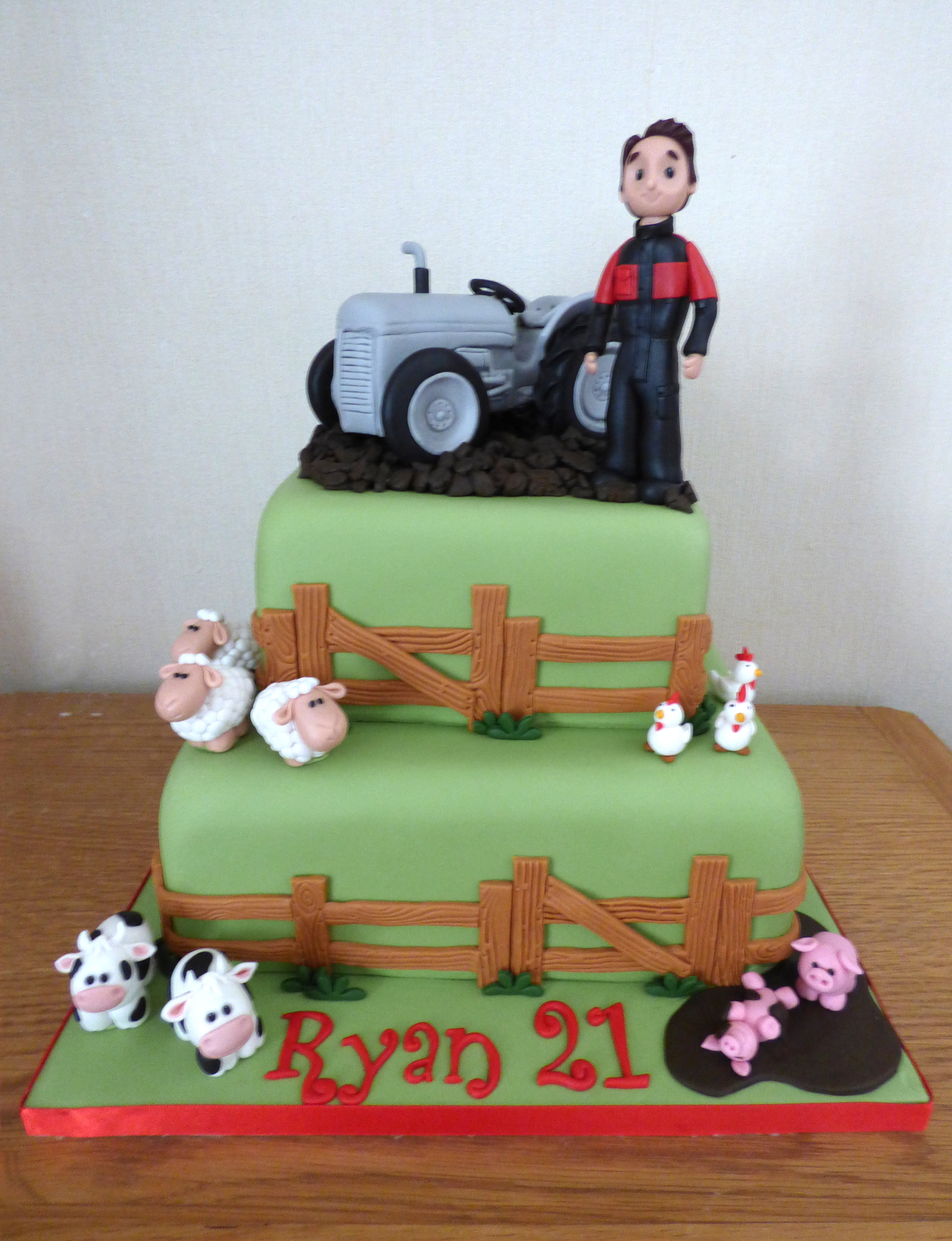 John Deer Tractor - Decorated Cake by joanne - CakesDecor