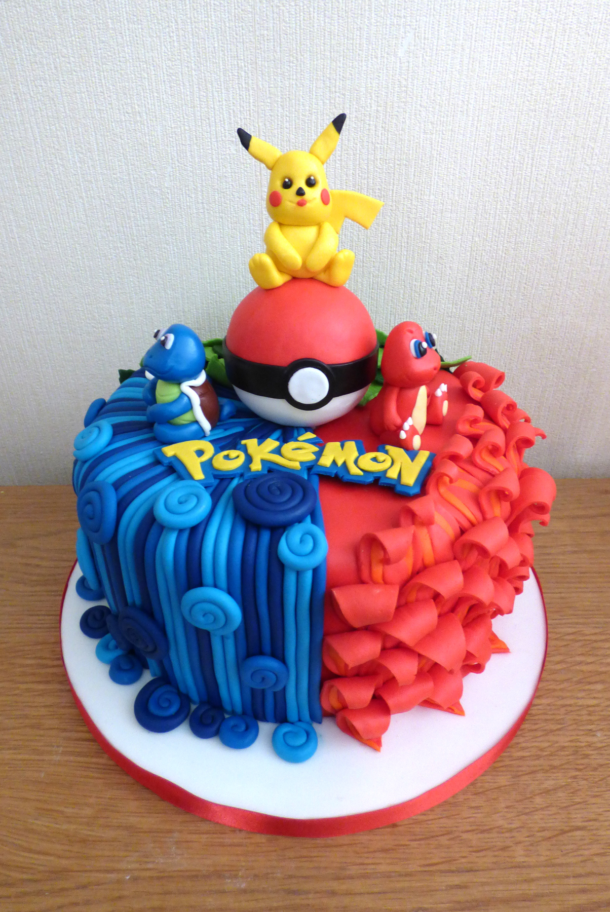 Bulbasaur 2 Pokemon Cake, A Customize Pokemon cake